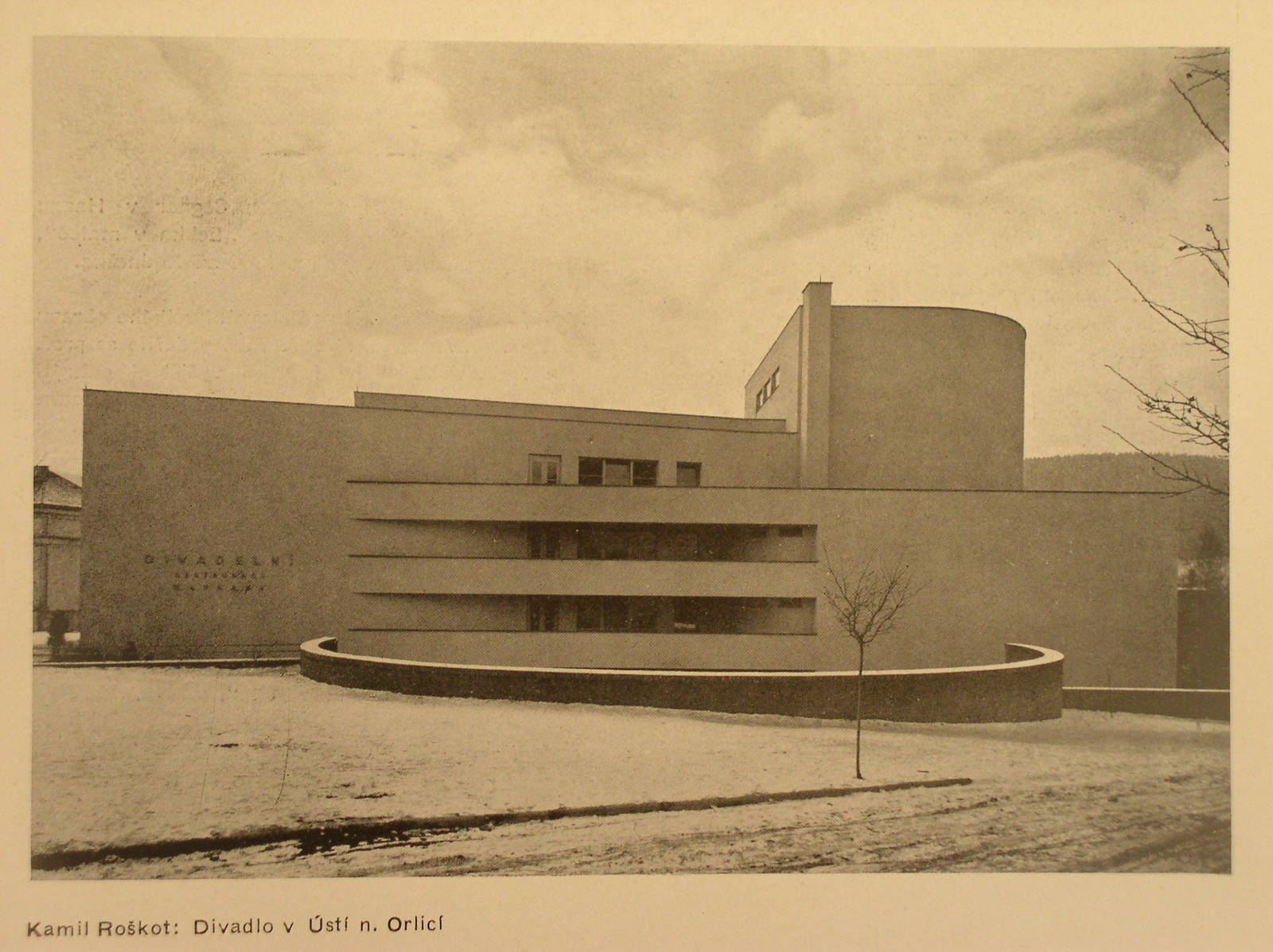 Roškotovo divadlo Ústí nad Orlicí